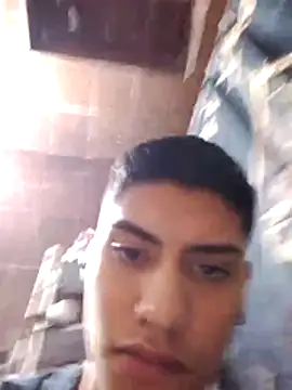 aispuro8505 online show from November 11, 2025, 6:46 am