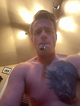 Snapshot of DILFiGuess11 chatting on January 15, 2026, 2:32 pm DILFiGuess11 online show from January 15, 2026, 2:32 pm