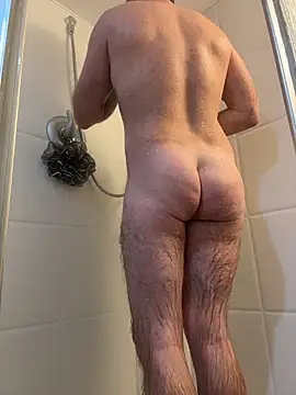 Snapshot of DILFiGuess11 chatting on February 8, 2026, 5:11 am DILFiGuess11 online show from February 8, 2026, 5:11 am