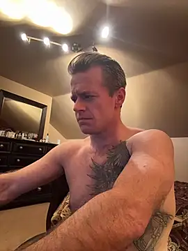 Snapshot of DILFiGuess11 chatting on February 20, 2026, 5:04 am DILFiGuess11 online show from February 20, 2026, 5:04 am