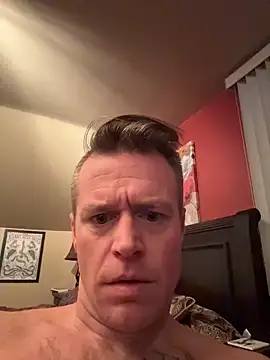 Snapshot of DILFiGuess11 chatting on February 27, 2026, 6:02 am DILFiGuess11 online show from February 27, 2026, 6:02 am