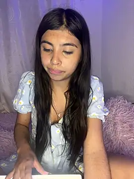 DianeSuns  online show from February 13, 2026, 3:57 am