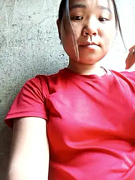 may-squirl online show from September 13, 2025, 5:29 am