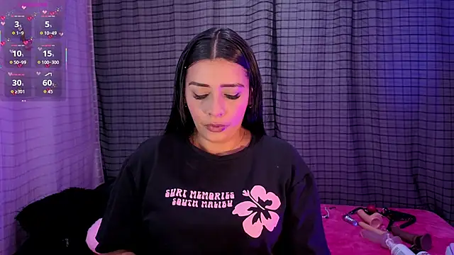 Kayleemorales online show from September 19, 2025, 5:46 pm