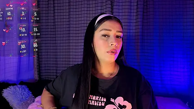 Kayleemorales online show from October 11, 2025, 3:32 pm