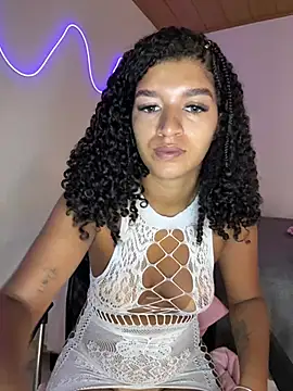 larajuli online show from March 24, 2026, 1:49 pm