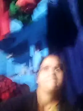 Snapshot of Jooli_xx chatting on February 28, 2026, 1:45 pm Jooli xx online show from February 28, 2026, 1:45 pm