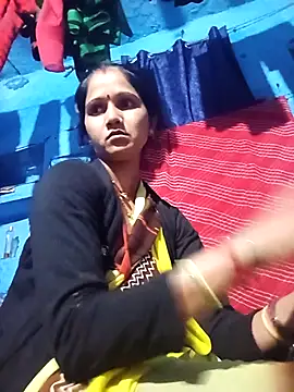 Snapshot of Jooli_xx chatting on March 1, 2026, 2:41 pm Jooli xx online show from March 1, 2026, 2:41 pm