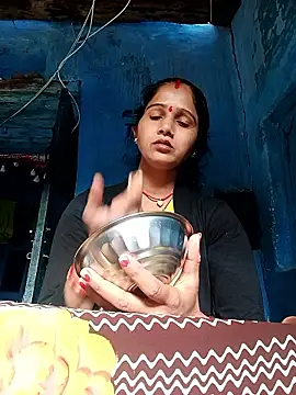 Snapshot of Jooli_xx chatting on March 5, 2026, 2:29 am Jooli xx online show from March 5, 2026, 2:29 am