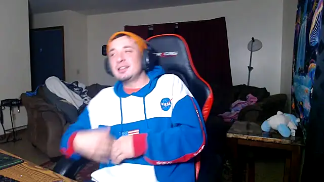 YoBlezz online show from April 16, 2026, 4:02 am