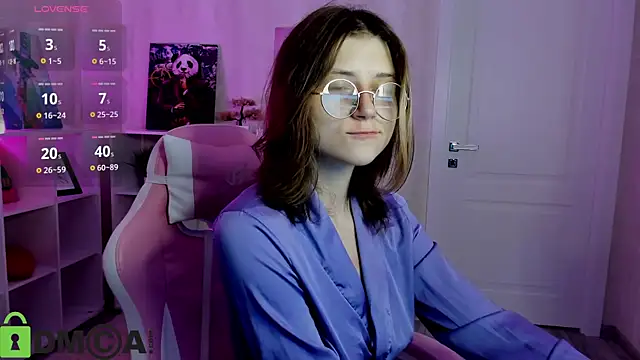 Agnes Passero online show from October 5, 2025, 9:07 am