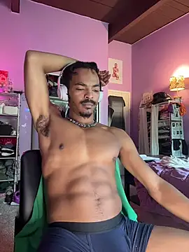 TRILLAHUNG online show from April 20, 2026, 4:21 pm