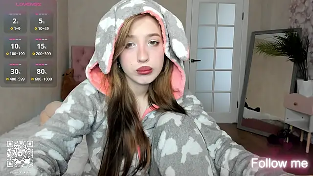 LightStar 18 online show from September 20, 2025, 10:38 am