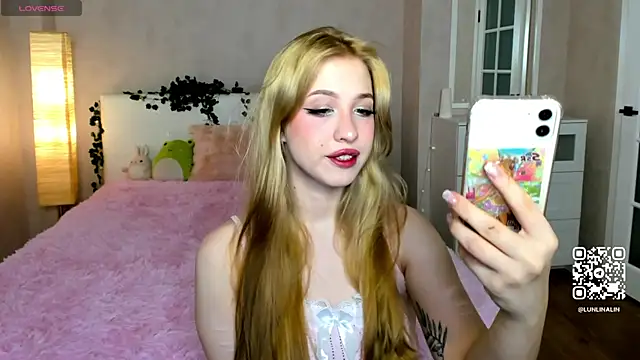 LightStar 18 online show from October 20, 2025, 11:10 am