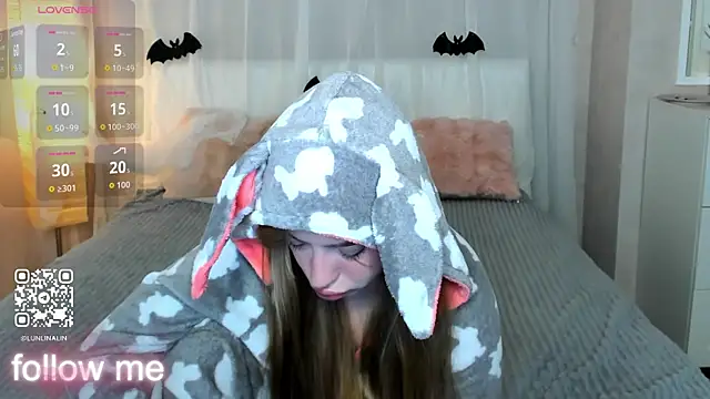 LightStar 18 online show from November 1, 2025, 9:22 am