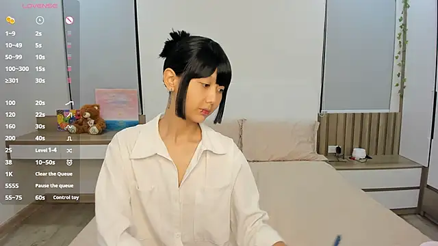 Snapshot of gabby_little chatting on May 19, 2026, 12:11 pm gabby little online show from May 19, 2026, 12:11 pm