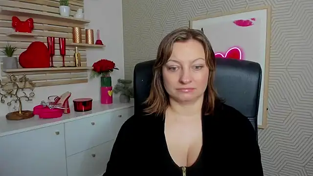 angelaSamt online show from April 1, 2026, 5:41 am