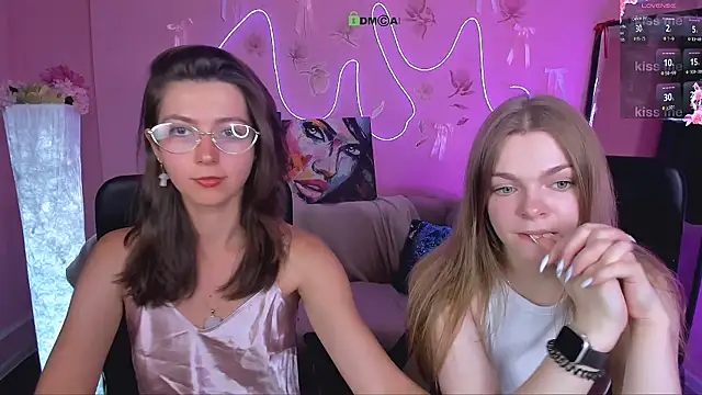 kitniss dreamy online show from July 18, 2026, 7:17 pm