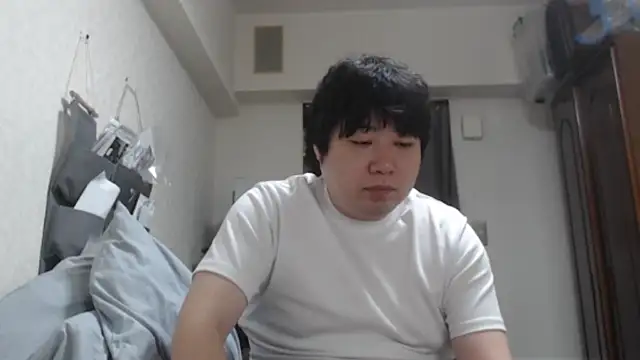 Snapshot of raterate555 chatting on November 12, 2025, 12:11 am raterate555 online show from November 12, 2025, 12:11 am