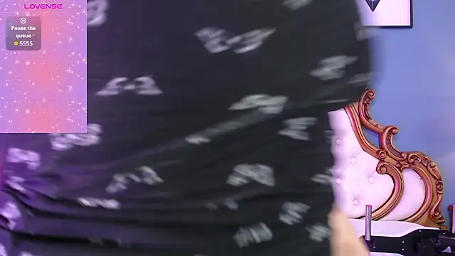 HatsaJones online show from March 17, 2026, 3:55 am