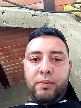 angelitocalientico online show from October 21, 2025, 3:24 pm