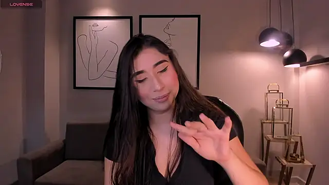 MayaMoretti  online show from December 20, 2025, 4:30 am