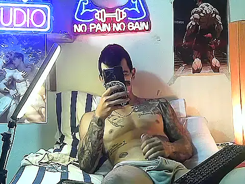 Strongcockfitness online show from October 17, 2025, 6:54 pm