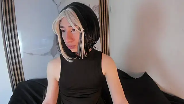 Charlottee slave online show from September 28, 2025, 2:17 am