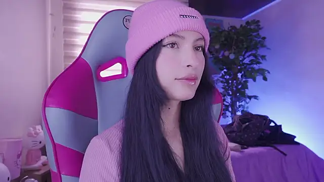 Rebecah 1 online show from March 6, 2026, 4:58 pm