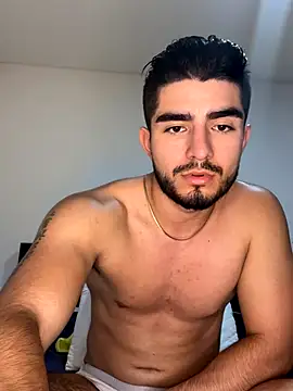 Snapshot of zayn_maximoff chatting on September 15, 2025, 4:01 am zayn maximoff online show from September 15, 2025, 4:01 am