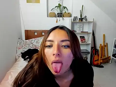 megan doll2123 online show from December 16, 2025, 8:36 pm