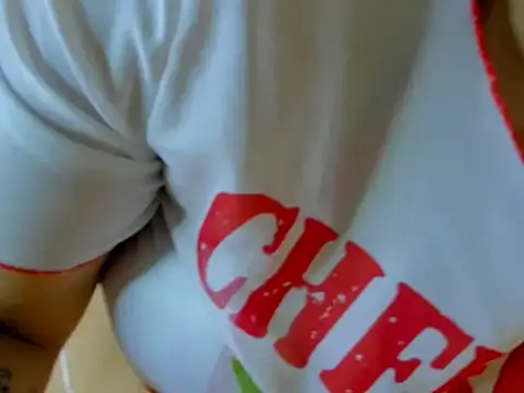 vennusasm1 online show from October 4, 2025, 9:13 pm