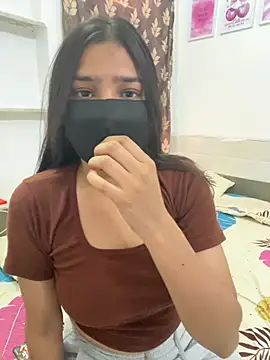 Snapshot of Sex_Queen_aaraya chatting on May 24, 2026, 9:47 am Sex Queen aaraya online show from May 24, 2026, 9:47 am