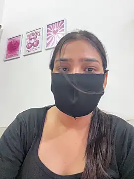 Snapshot of Sex_Queen_aaraya chatting on June 6, 2026, 12:32 pm Sex Queen aaraya online show from June 6, 2026, 12:32 pm