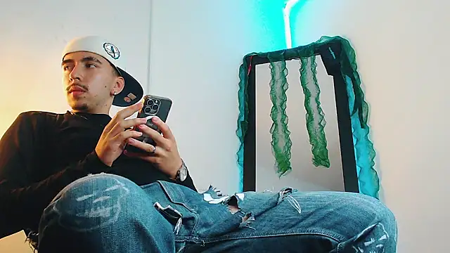 liamty luxor online show from December 20, 2025, 7:48 am