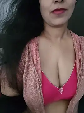 Snapshot of Deepa_Sharma143 chatting on July 12, 2026, 9:22 am Deepa Sharma143 online show from July 12, 2026, 9:22 am