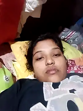 Palak-Sharma online show from October 26, 2025, 5:02 am