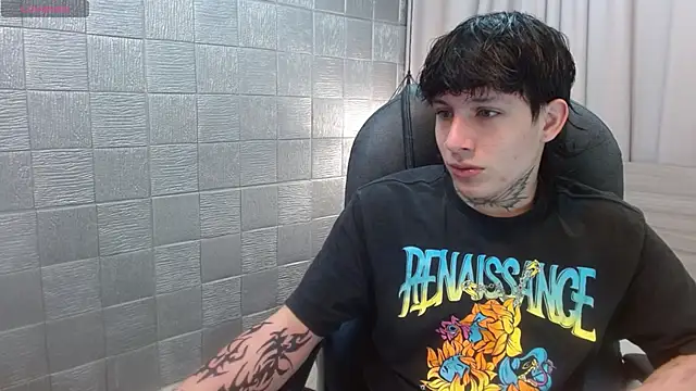 Iantwink18 online show from November 19, 2025, 3:06 am