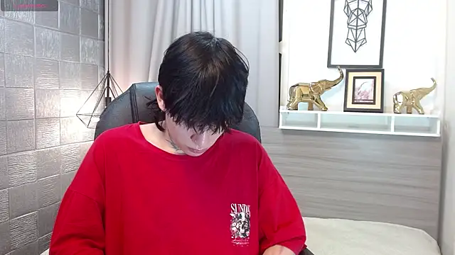 Iantwink18 online show from December 20, 2025, 6:42 am