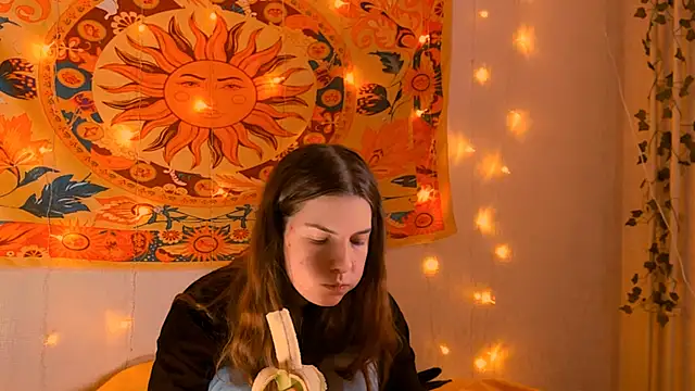 AliceCUNTach online show from February 26, 2026, 5:06 am