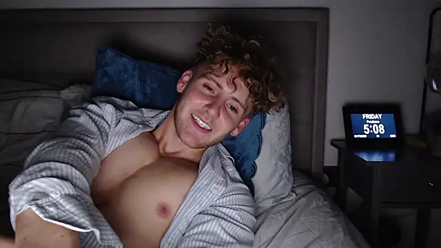 DominantAlex18 online show from October 24, 2025, 4:09 am