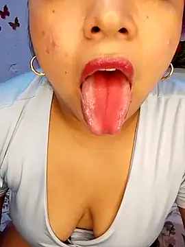 Angelly ricura online show from April 9, 2026, 5:51 am