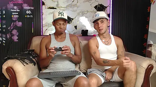 SpicyBoys X online show from March 14, 2026, 3:34 am