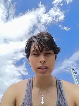 TeddyBear 07 online show from November 2, 2025, 2:08 pm