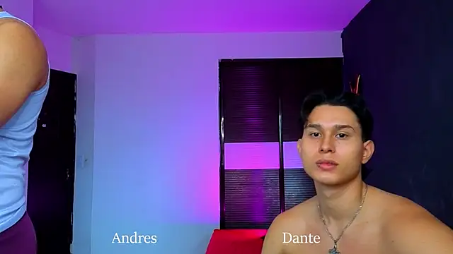 TeddyBear 07 online show from April 15, 2026, 12:56 pm