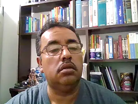 HomHot47 online show from October 8, 2025, 2:31 am