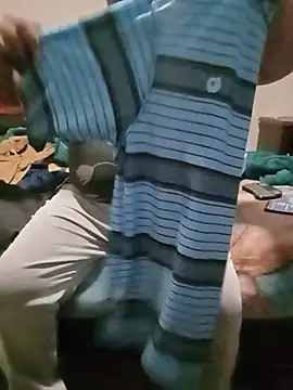 HomHot47 online show from November 14, 2025, 4:33 am