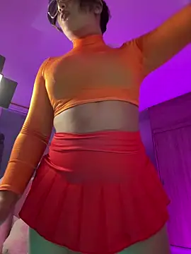 Angeldusttt online show from April 12, 2026, 8:47 pm