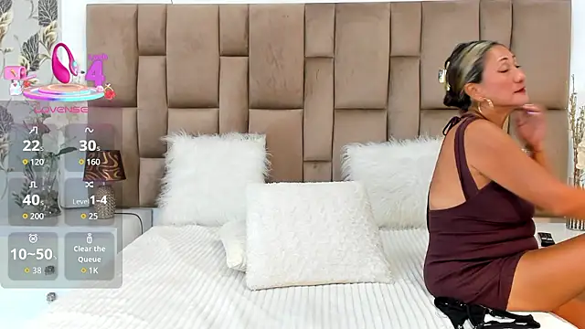 LizaMintelli online show from January 9, 2026, 1:14 pm