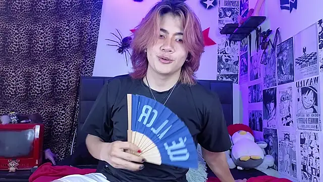 Vamps Lovers online show from November 26, 2025, 7:48 pm